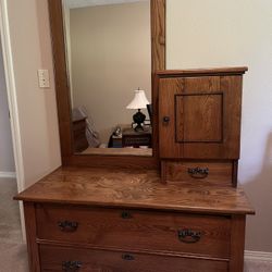 Antique Gentlemen’s Dresser