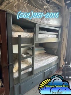 Triple twin grey bunk bed con colchones nuevos new litera