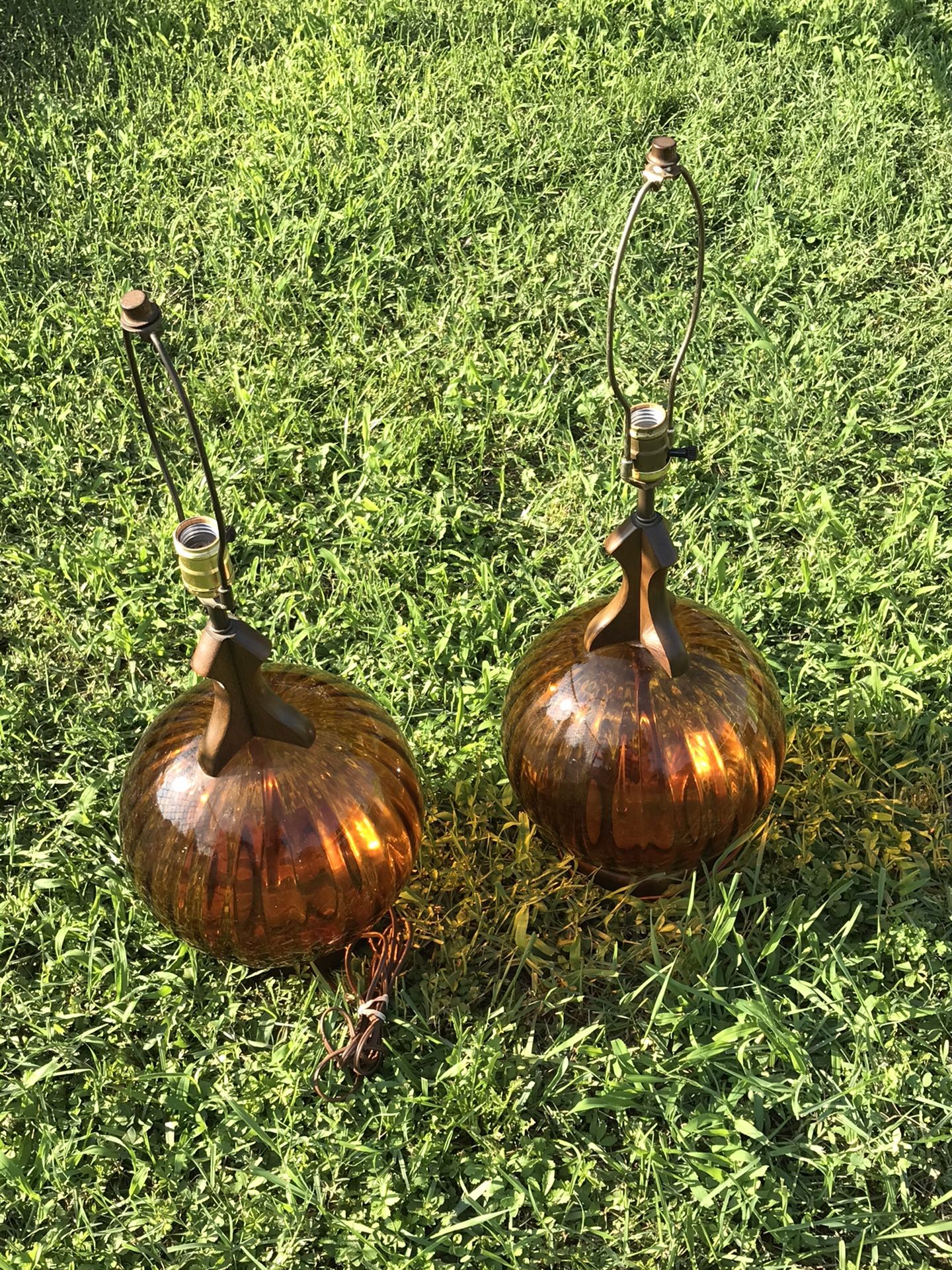 2 Pair Vintage Mid Century Lamps Orange Amber Glass Orb Ball Wood MCM.