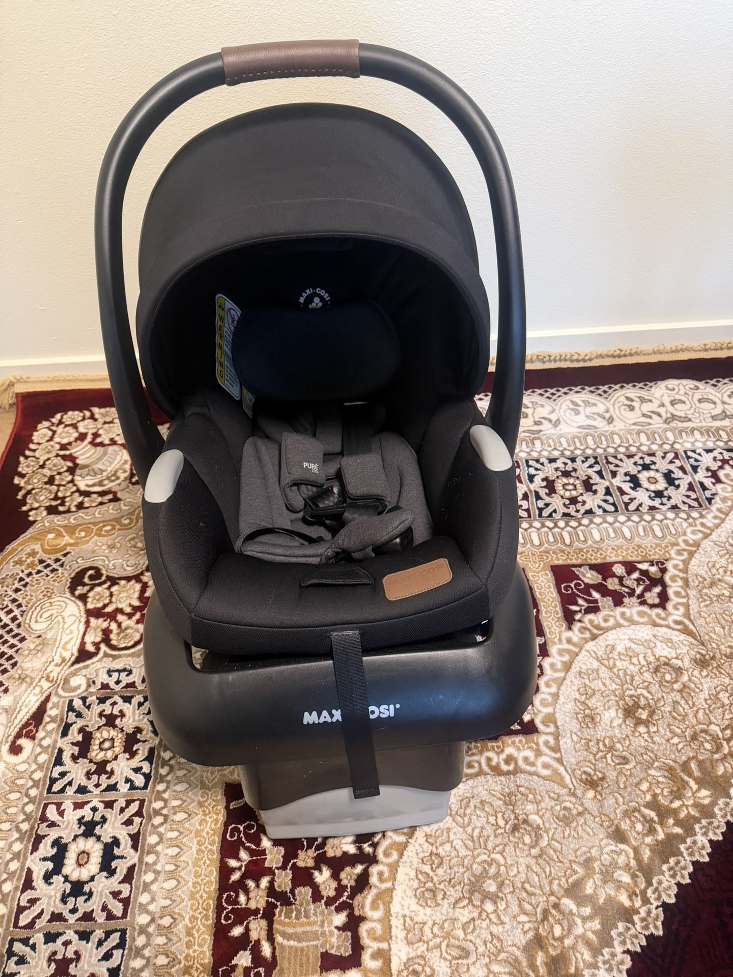 Infant Maxi-Cosi Car seat 