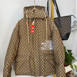 The North Face Gucci Beige Jacket (Men’s M)