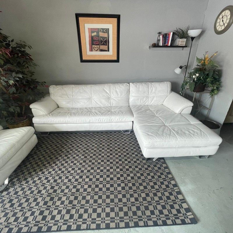 White Ashley Furniture Leather Sectional ๐