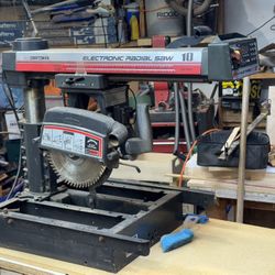 Radial Arm Saw