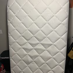 Full XL mattress And Wooden Frame Extender