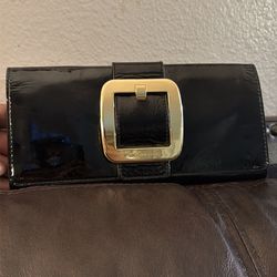 Michael Kora wallet