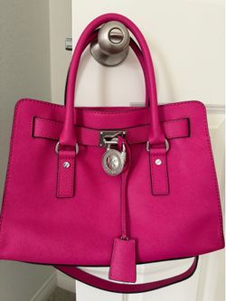 Brand new Micheal Kors purse