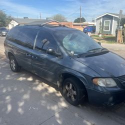 2005 Dodge Grand Caravan
