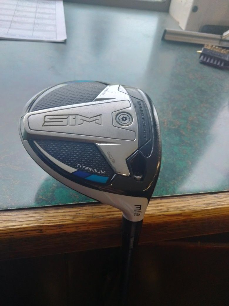 TaylorMade Sim 3 Wood