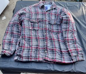 Boys L 12-14 Sweaters