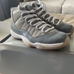 2010 Air Jordan 11 Cool Grey 9.5