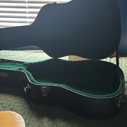 Martín And Co Acoustic Guitar Case