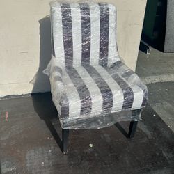 Single Chair 