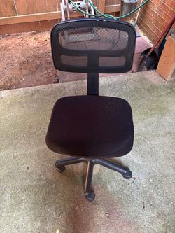 Desk chair