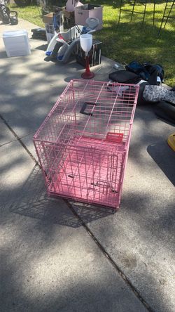 Pink dog crate