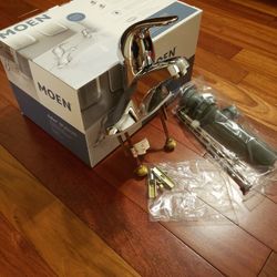 Moen Adler Bath Sink Faucet in Chrome 