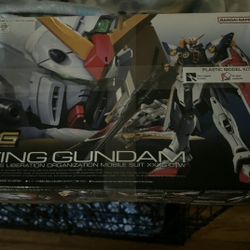 Gundam Plastic Model Kit 