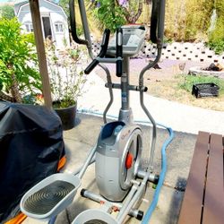 Schwinn 450 Elliptical