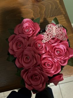 Un corazón de rosas echas Amano rosas eternas