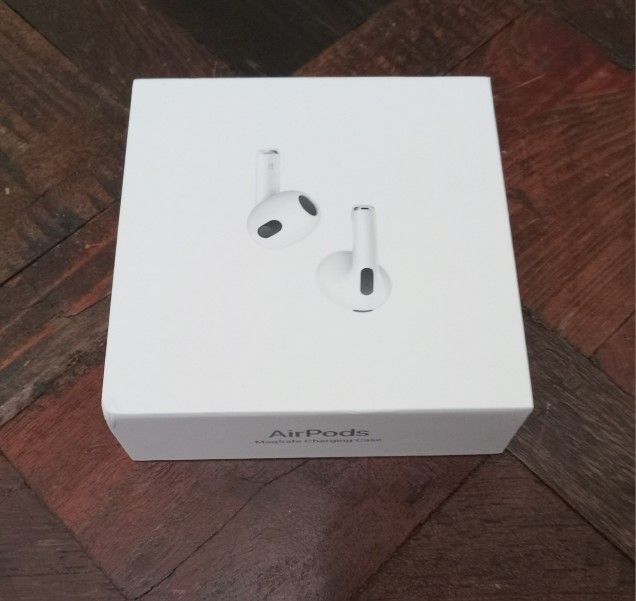 AirPods (3rd Generation)