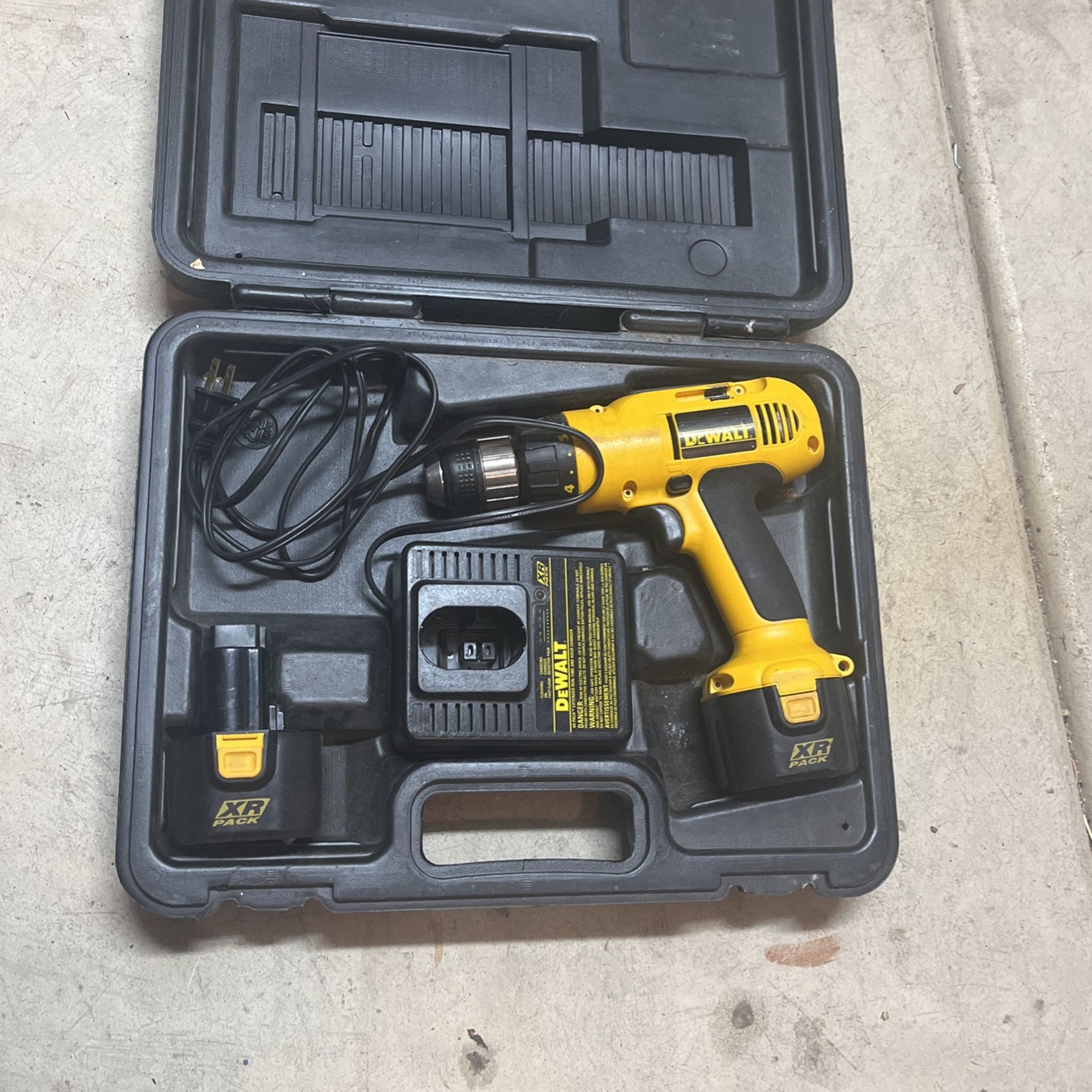 Dewalt Cordless Drill 9.6 V