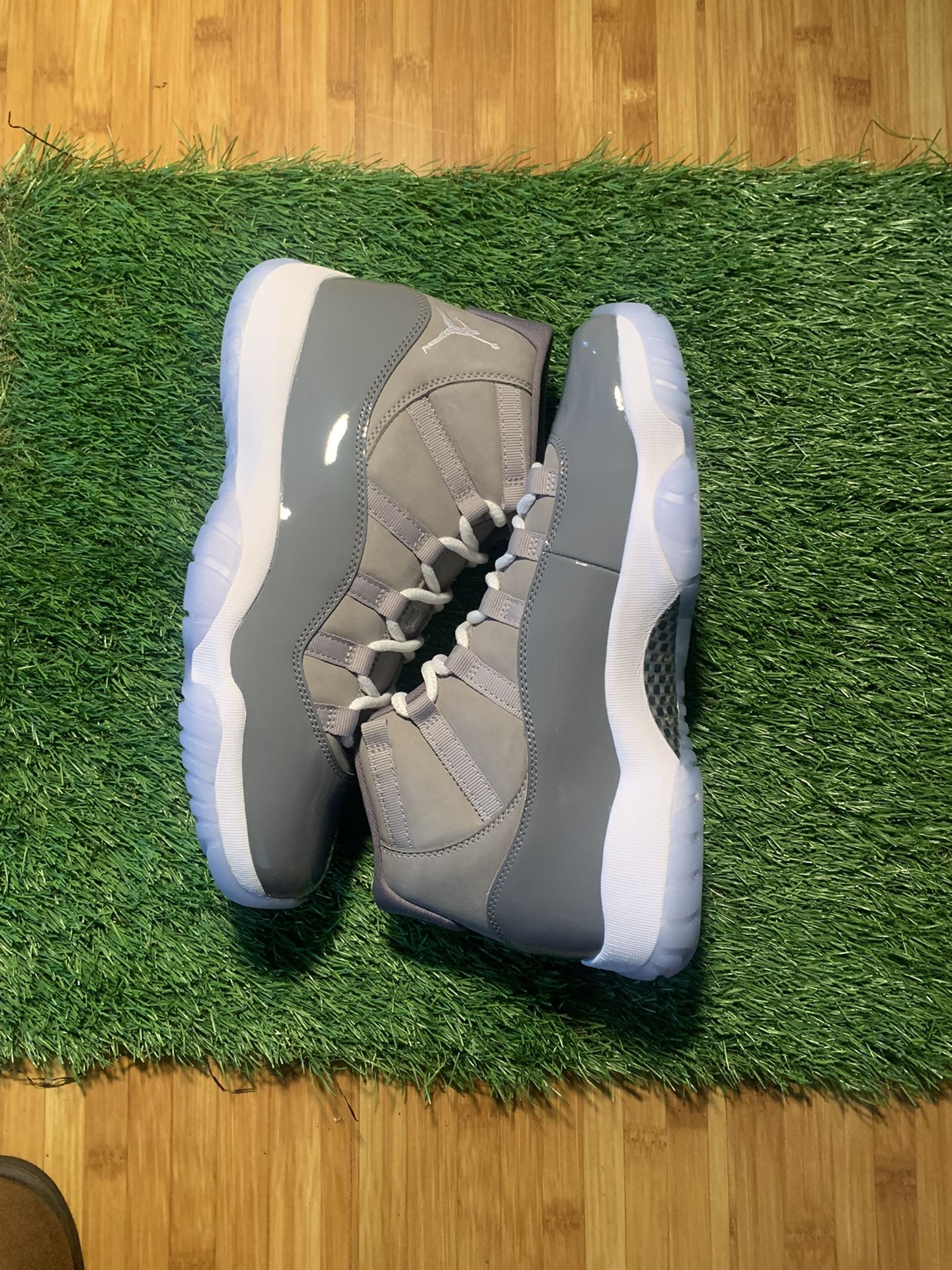 Jordan 11 Cool Grey