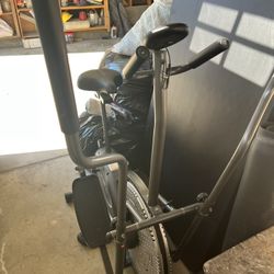 Work Out Eleptical/bike 