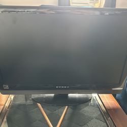24 Inch TV With Stand And Wall Mount 