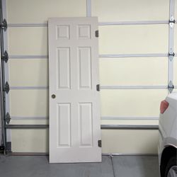 28x80. Interior Prehung  White  Door W/handles  80.00 Dllrs New 