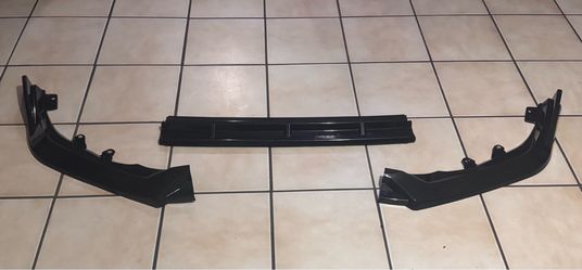 Honda civic 11th Gen 2025-2026 Front lip 80$ or Best offer