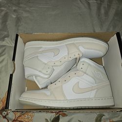 AIR JORDAN 1 MID SE MEN SHOES NEW