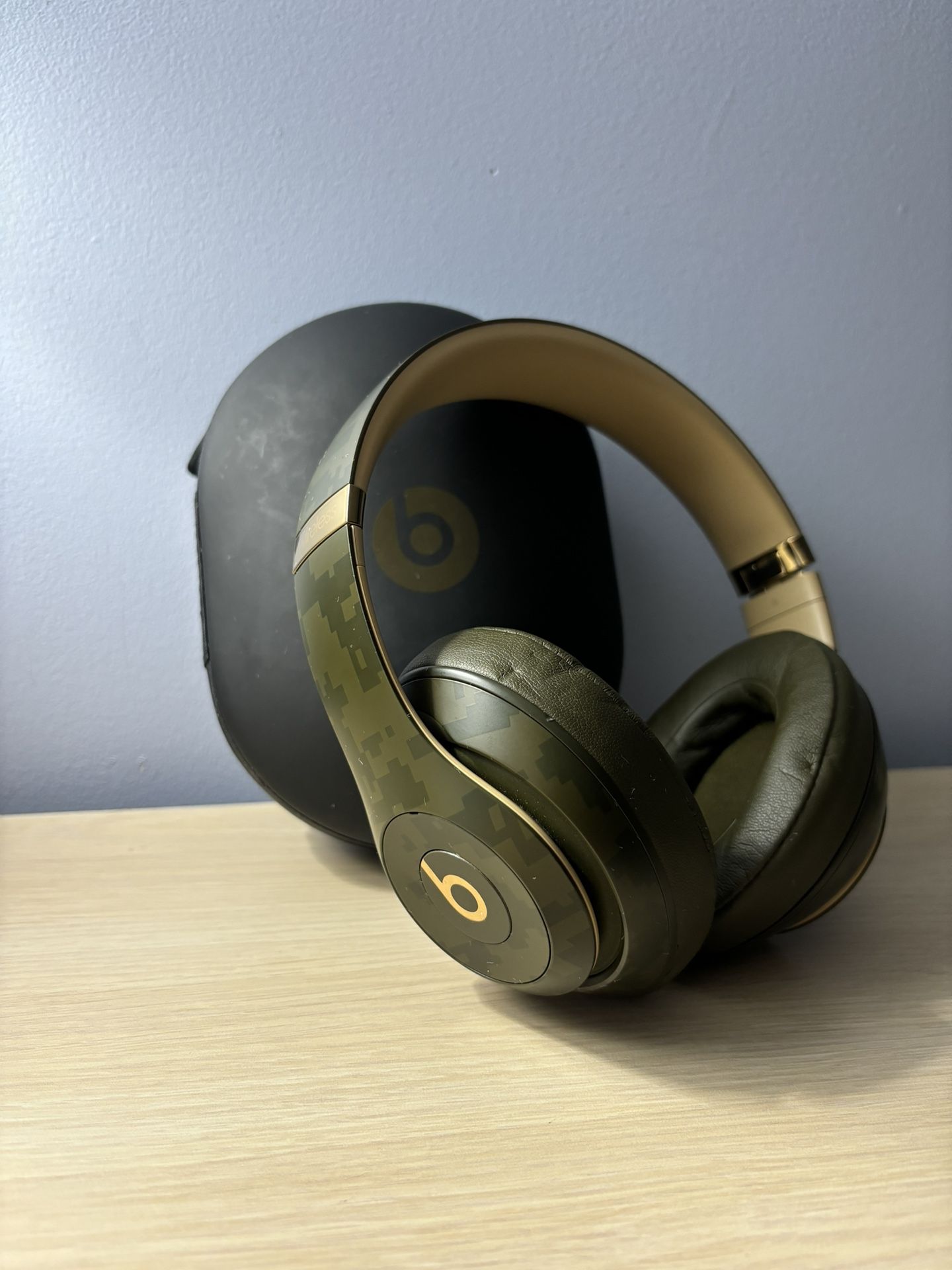 Beats by Dr Dre Studio 3 Wireless Headphone Camo Collection