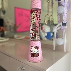 Hello kitty lava lamp 