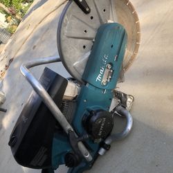 Makita Concrete Saw