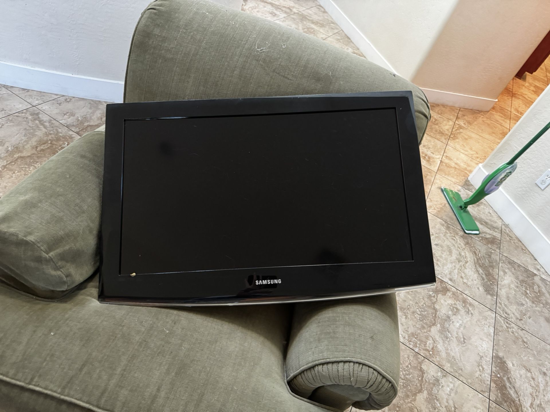 Samsung 40 Inch Black TV