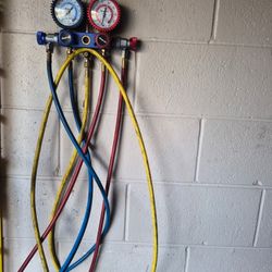 Dual Refrigerant Manifold Test Gauge 