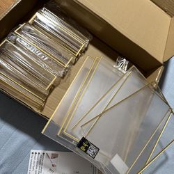 10 clear table signs