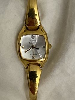 Vintage Anne Klein II w/Diamond