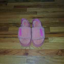 Girls Uggs Platform Slippers