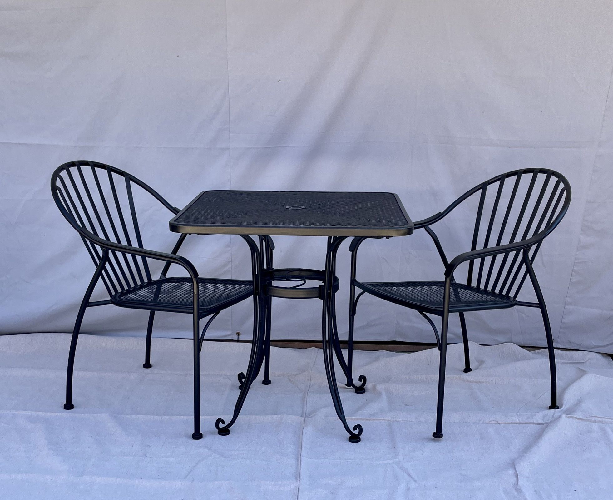 Patio Bistro Set Wrought Iron 28” Table 2 Chairs