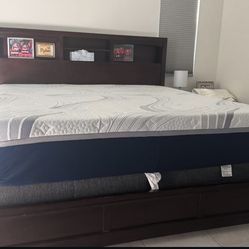 Bedrame King With Mattress and Box Spring