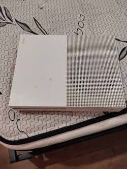Xbox one x white model