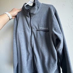 Columbia Men’s Zip Up
