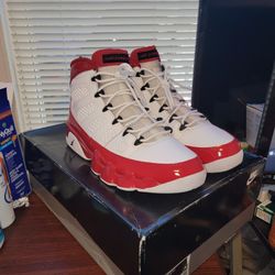 Jordan 9 Retro