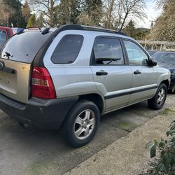 2005 Kia Sportage 