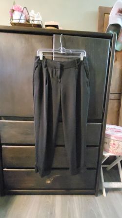 Small dressy pant