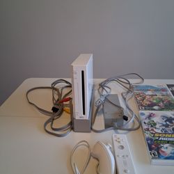 Backwards Capable Wii Console