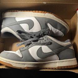 Nike Dunks 35$ Or Name A Price You Think Is Right 