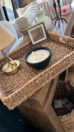 Wicker tray