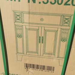 Vanity 33 New In Box 