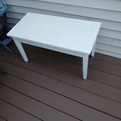 white bench
